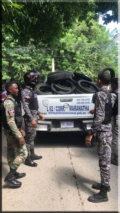 Protestas en Puerto Plata por apagones Residentes incendian neumáticos y lanzan escombros